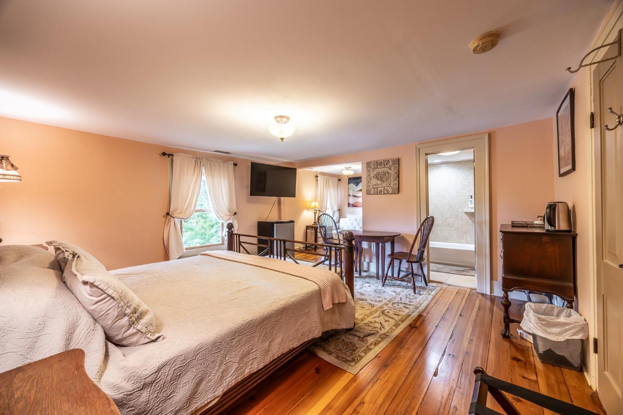 Bliss Point Farm And B&B, Llc Earlysville Екстер'єр фото