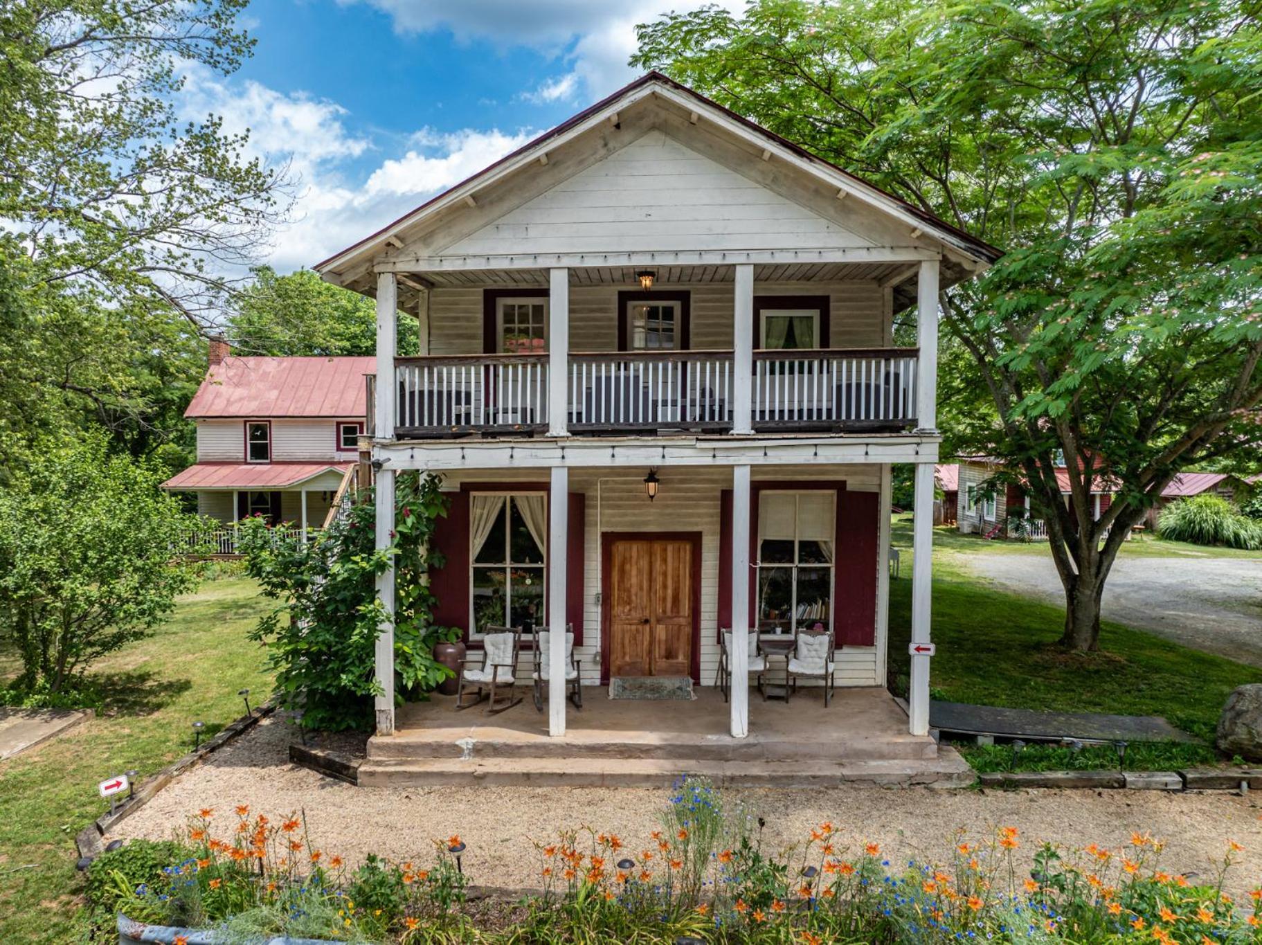 Bliss Point Farm And B&B, Llc Earlysville Екстер'єр фото
